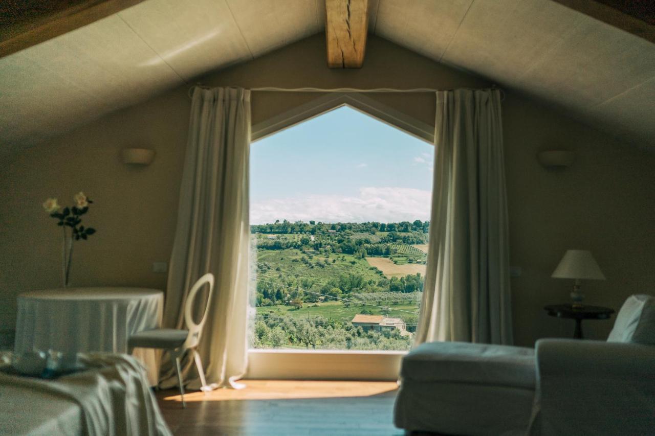 Nontiscordardime B&B Villa Agriturismo Civitanova Marche Eksteriør billede
