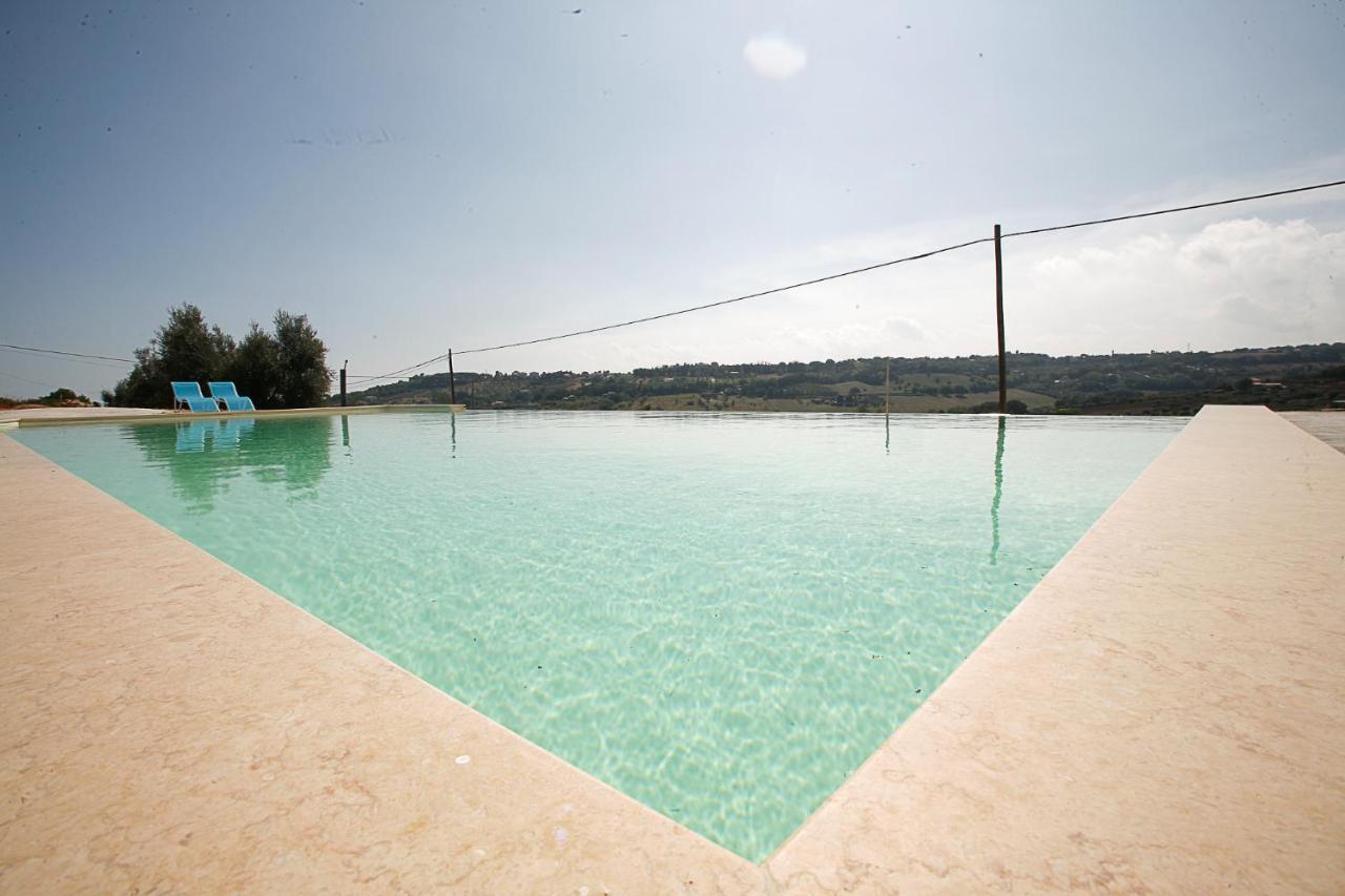 Nontiscordardime B&B Villa Agriturismo Civitanova Marche Eksteriør billede